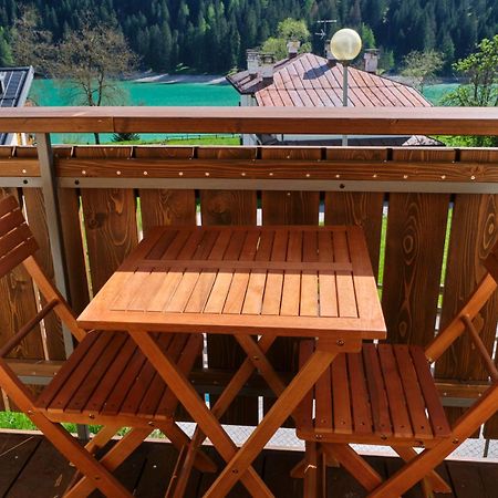 Piano Terra Vista Lago 아우론조디까도레 외부 사진