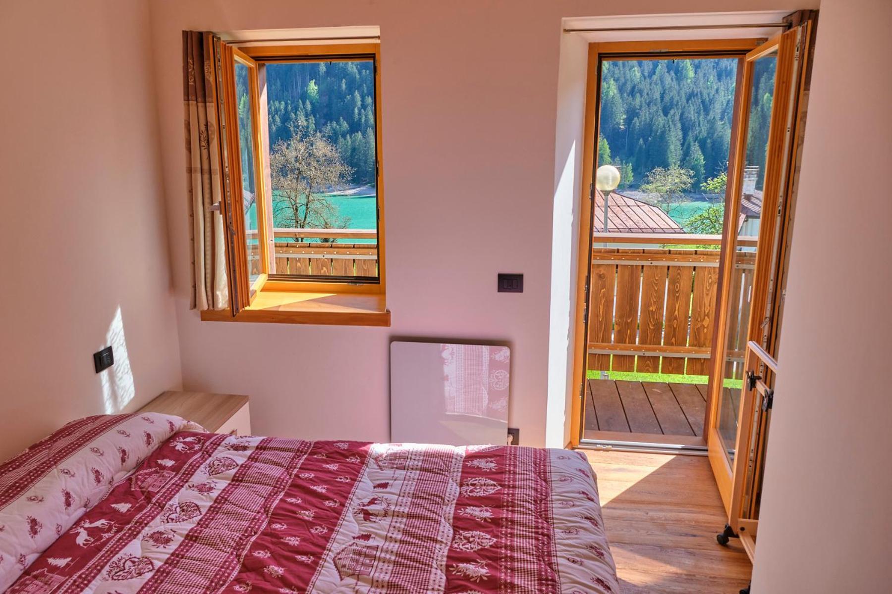 Piano Terra Vista Lago 아우론조디까도레 외부 사진